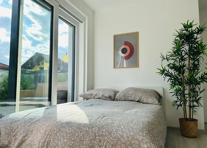 Apartmán Modern - Free Parking - Balcony *
